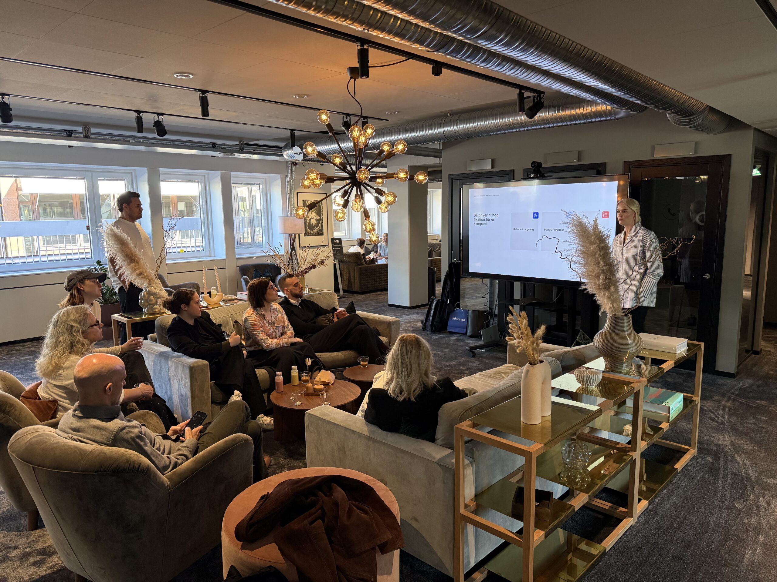 Morgonsoffa med Schibsted